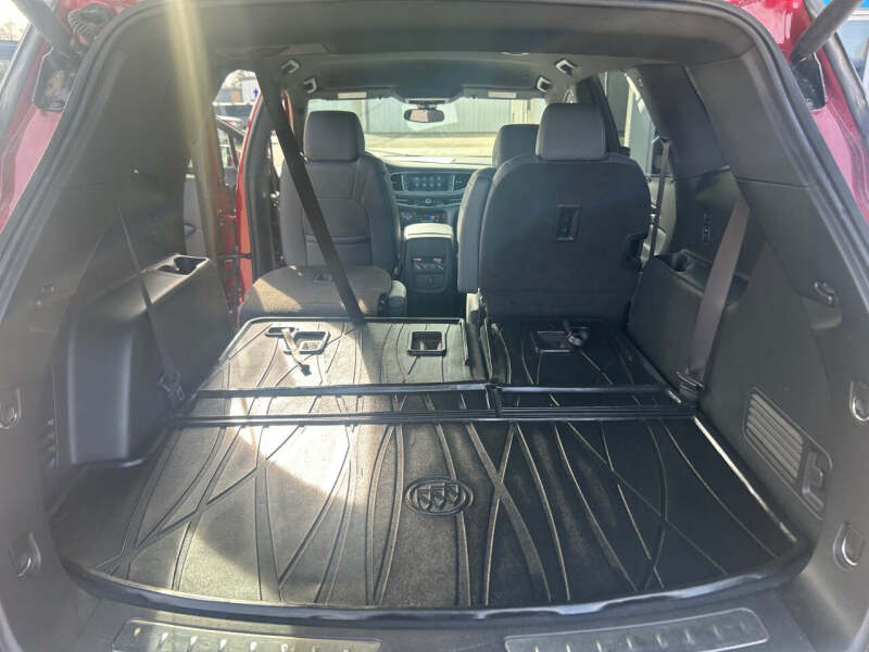 2023 Buick Enclave Essence