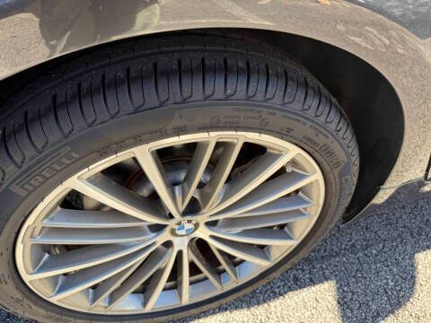 2017 BMW 5 Series 540i