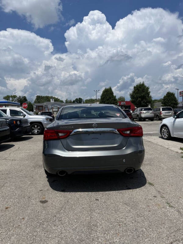 2017 Nissan Maxima