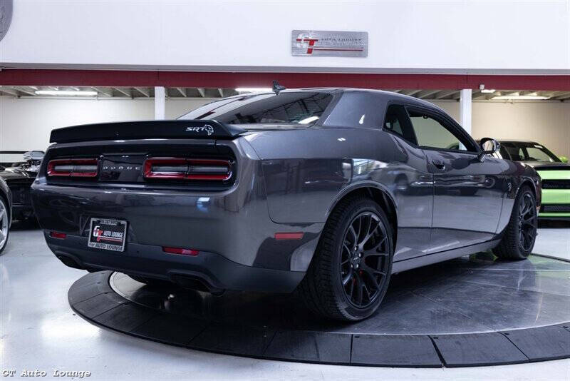 2015 Dodge Challenger SRT Hellcat