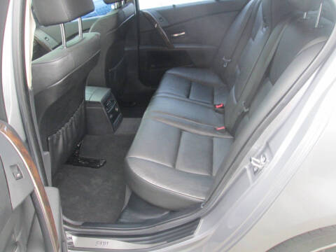 2004 BMW 5 Series 530i