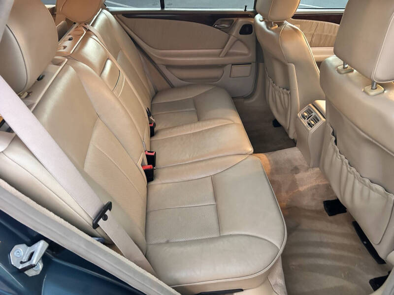 1999 Mercedes-Benz E-Class E 320 4MATIC