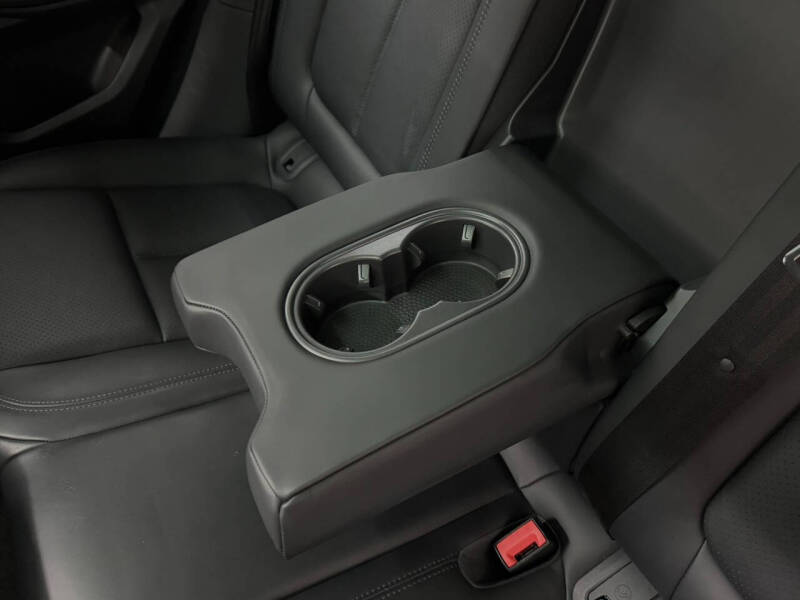 2020 Porsche Macan S