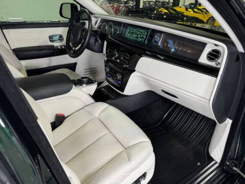 2022 Rolls-Royce Phantom