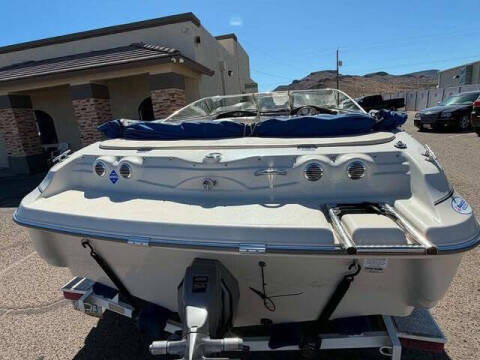 2001 Larson Boats 212 SEI