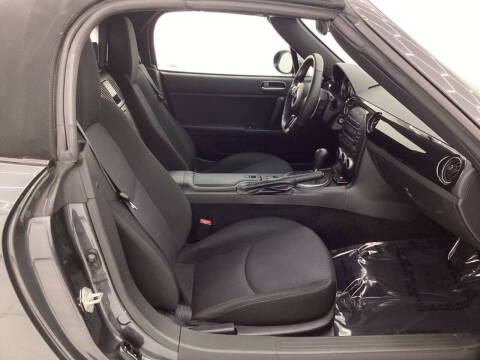 2015 Mazda MX-5 Miata Sport