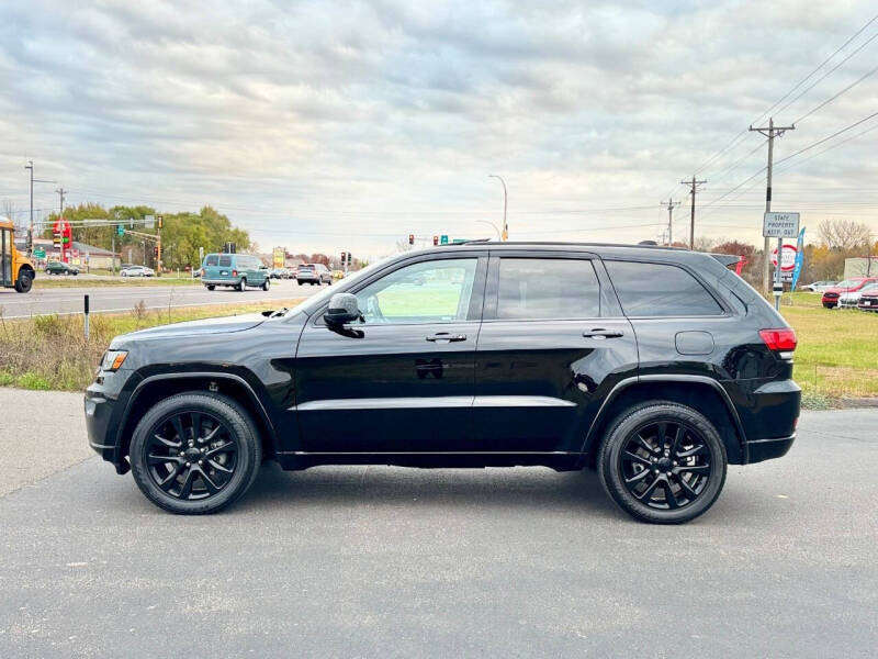 2018 Jeep Grand Cherokee Laredo