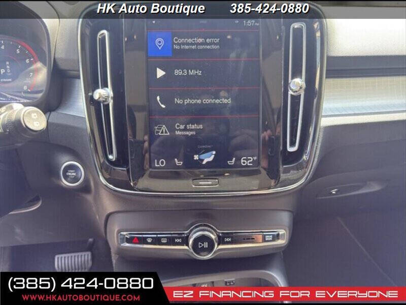 2019 Volvo XC40 T5 Momentum