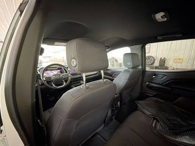 2024 GMC Canyon Elevation