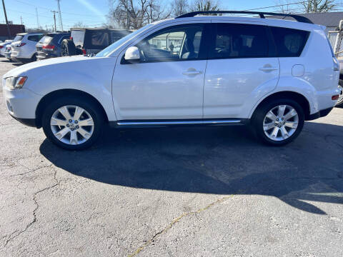 2012 Mitsubishi Outlander SE