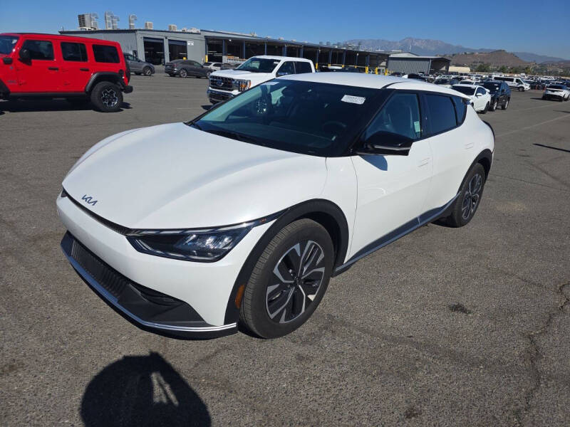 2024 Kia EV6 Light L/R's photo