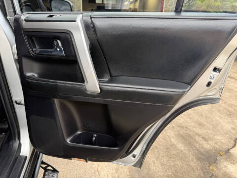 2014 Toyota 4Runner SR5