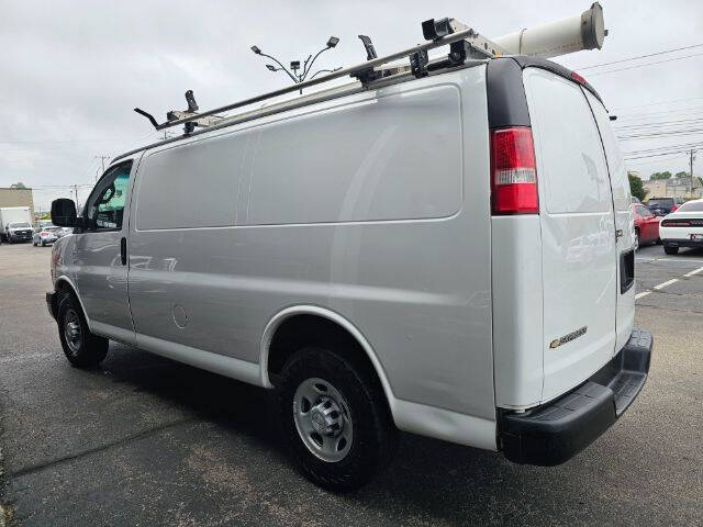 2018 Chevrolet Express 2500