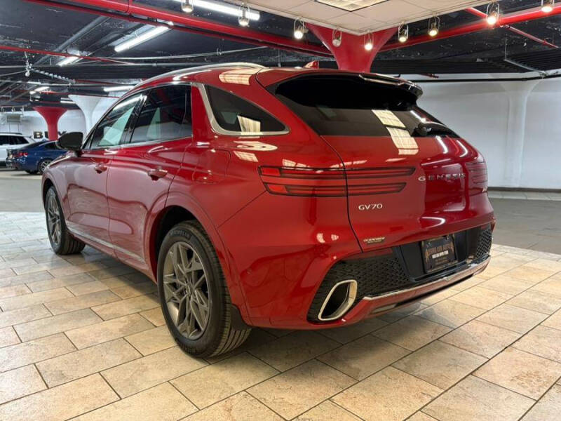 2023 Genesis GV70 2.5T Standard