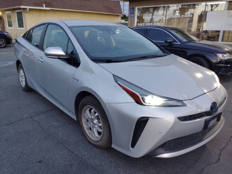 2019 Toyota Prius L Eco