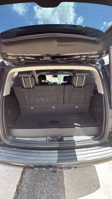 2017 GMC Yukon SLT