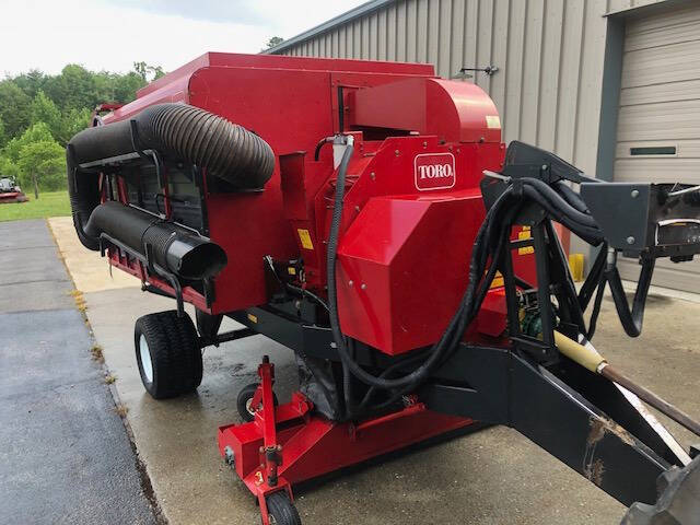 2019 Toro Versa Vac