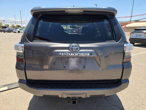 2017 Toyota 4Runner SR5