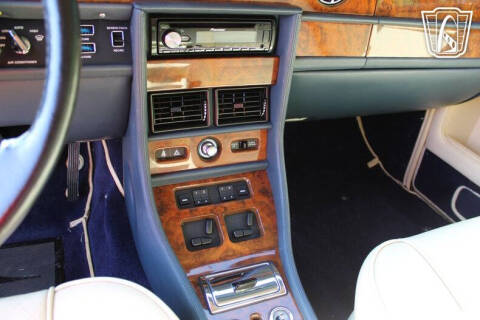 1989 Rolls-Royce Corniche