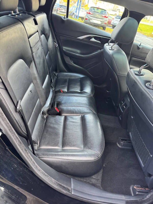 2017 Infiniti QX30 Premium