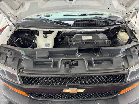 2018 Chevrolet Express 2500