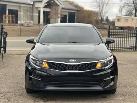 2017 Kia Optima for sale at SUMMIT AUTO SITE LLC in Akron OH