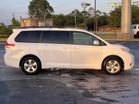 2014 Toyota Sienna