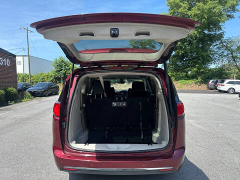 2019 Chrysler Pacifica Touring L