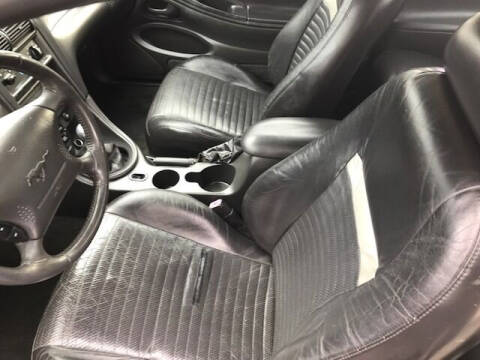 2003 Ford Mustang Mach 1 Premium