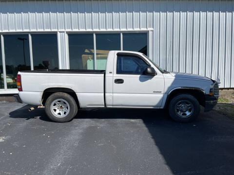 2002 Chevrolet Silverado 1500 for sale at B & W Auto in Campbellsville KY