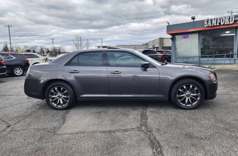 2014 Chrysler 300 S