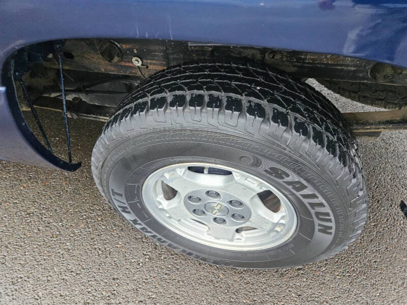 2000 Chevrolet Silverado 1500 LS