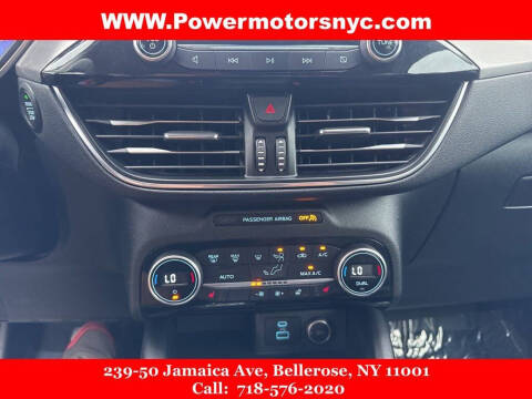 2021 Ford Escape Titanium