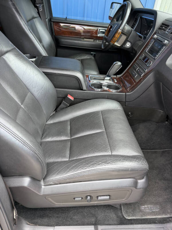 2012 Lincoln Navigator