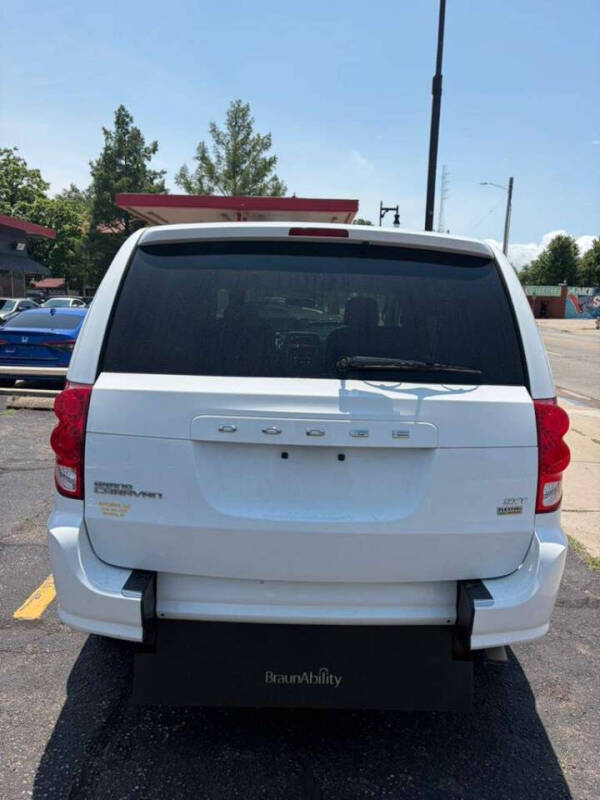 2014 Dodge Grand Caravan SXT