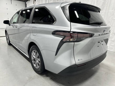 2025 Toyota Sienna