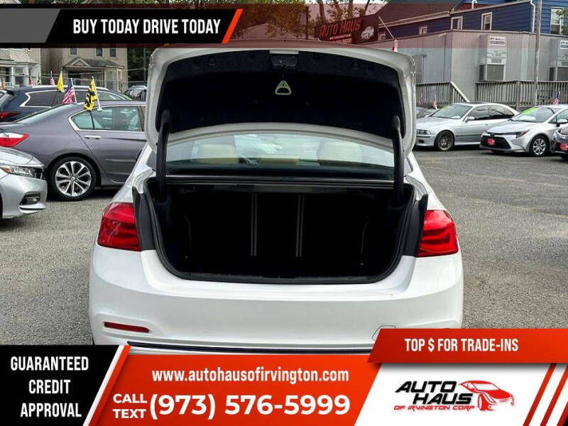 2018 BMW 3 Series 330i xDrive