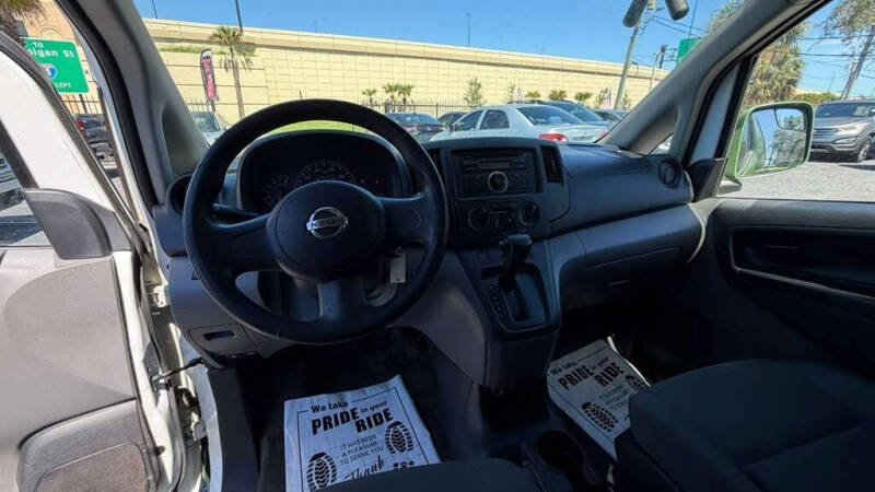 2015 Nissan NV200