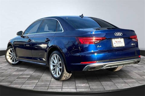 2019 Audi A4 quattro Premium 45 TFSI