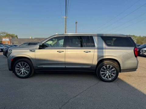 2023 GMC Yukon XL Denali