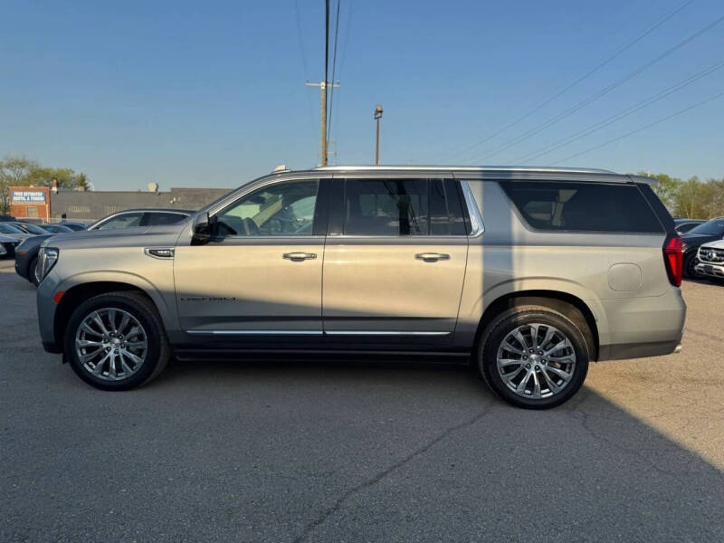 2023 GMC Yukon XL Denali