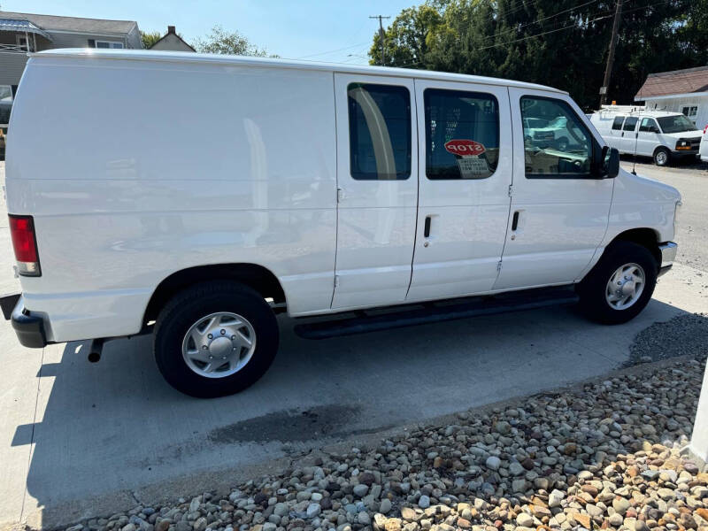 2013 Ford E-Series Econoline Van Commercial photo 5