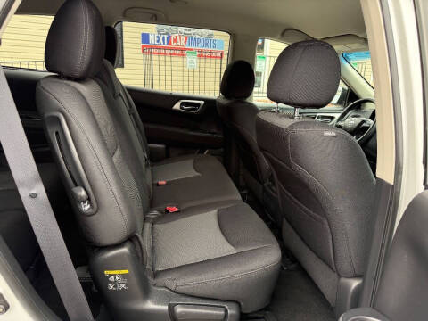 2017 Nissan Pathfinder S