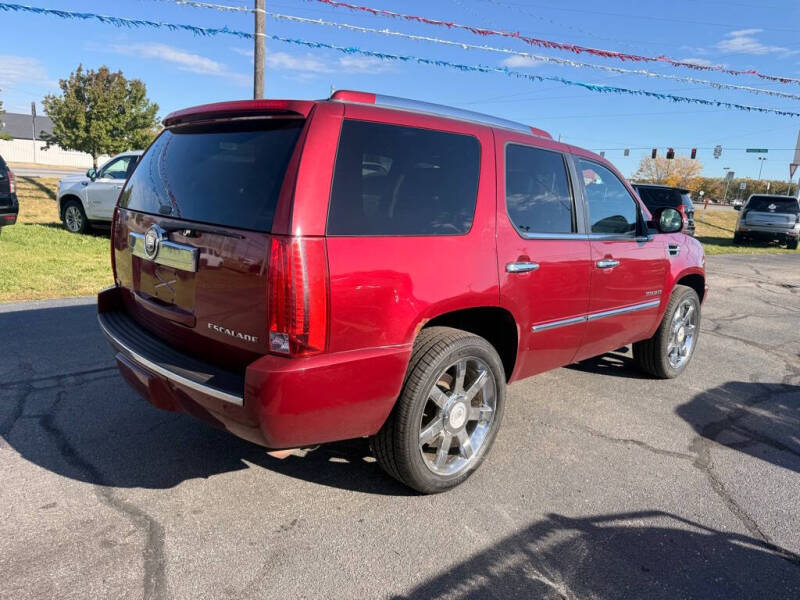 2010 Cadillac Escalade Premium