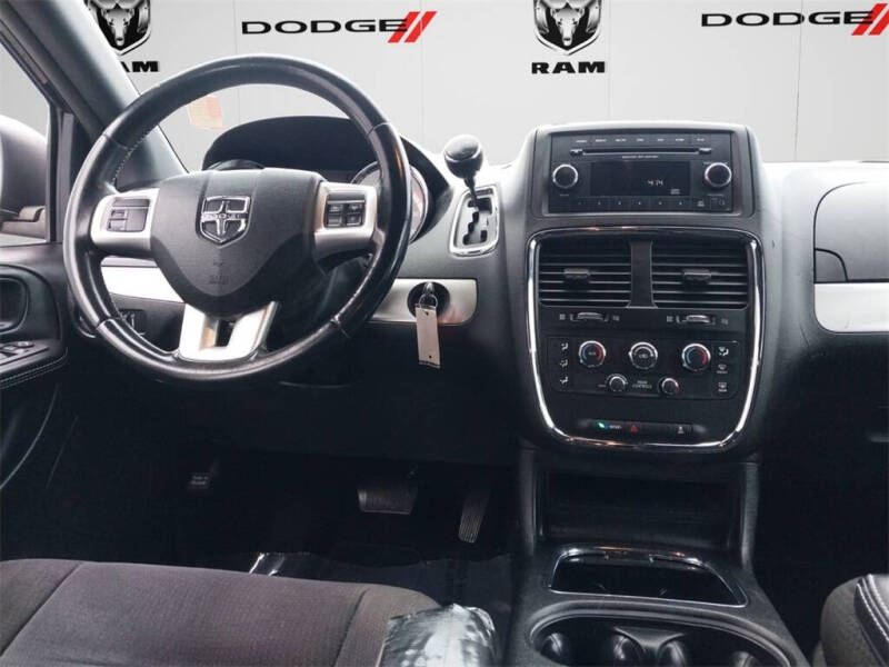 2015 Dodge Grand Caravan SE