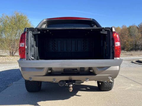 2011 Chevrolet Avalanche LTZ