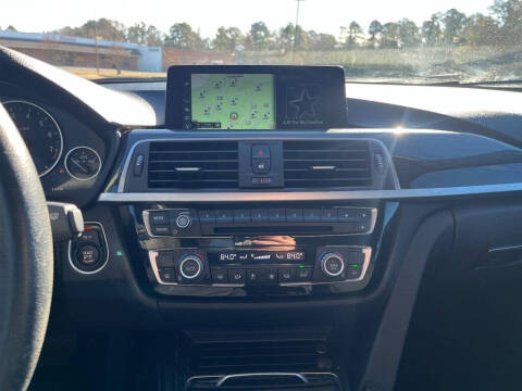 2017 BMW 3 Series 320i