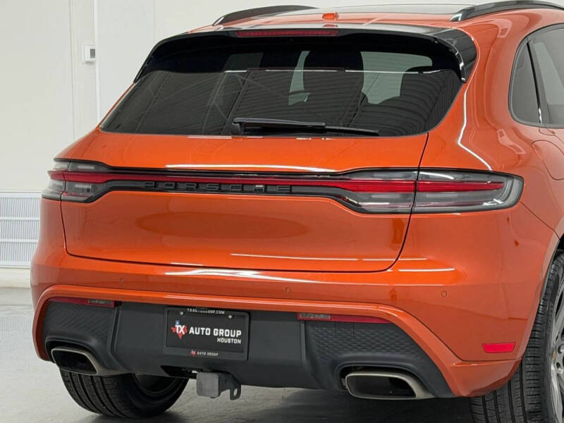 2025 Porsche Macan