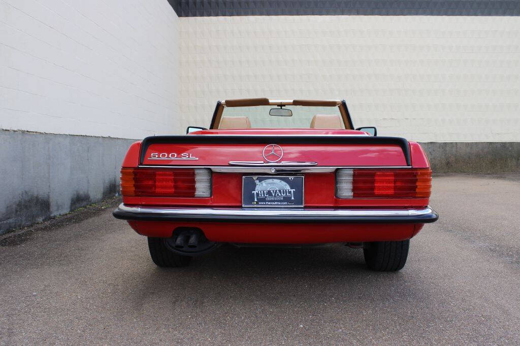 1985 Mercedes-Benz 500-Class 4