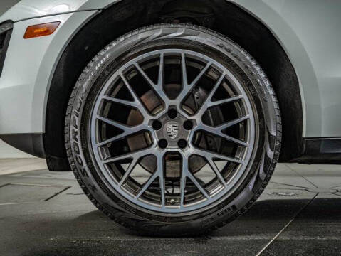 2018 Porsche Macan